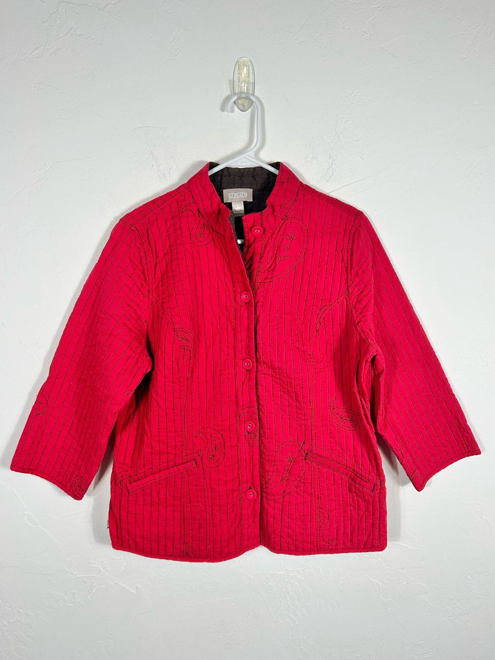 Chico's Red Quilted Jacket Size 2 Large Embroidered Paisley Button 100% Cotton